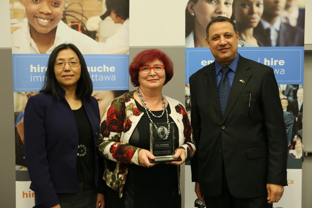 OZ Optics Hire Immigrants Ottawa